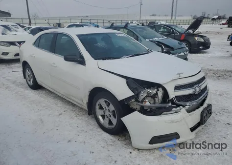 2013 Chevrolet Malibu Ls from USA, damaged, VIN 1G11B5SAXDF293435